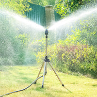 Roterende trebenet sprinkler