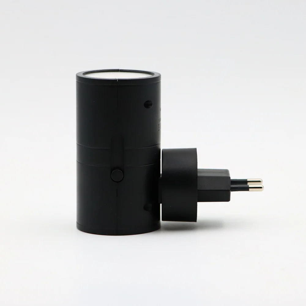 Smart LED-lampe med automatisk sensor