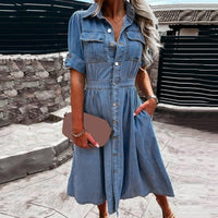 Stilfuld denimkjole til enhver lejlighed