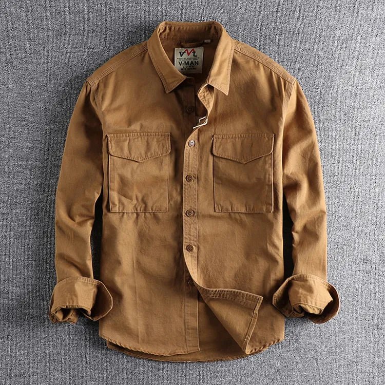 Stilfuld utility-skjorte