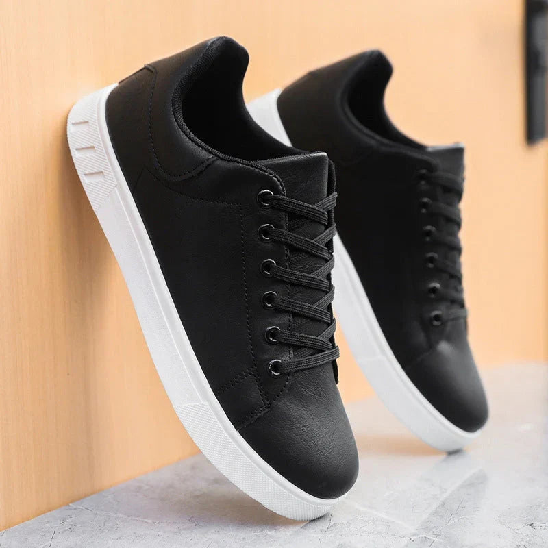 Stilfulde sneakers i kunstlæder til mænd