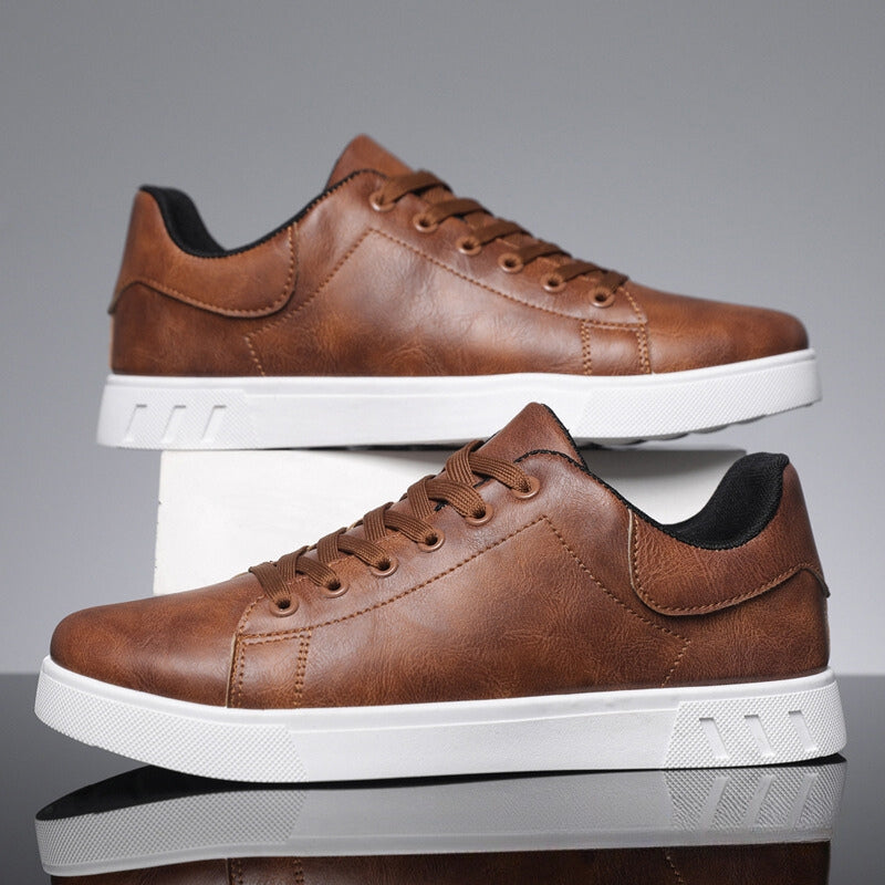 Stilfulde sneakers i kunstlæder til mænd