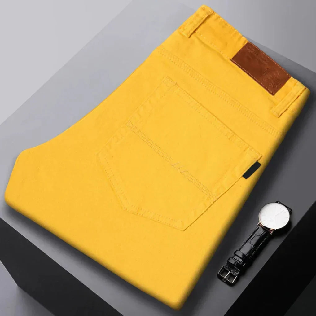 Superior stretchdenim med tapered ben til mænd
