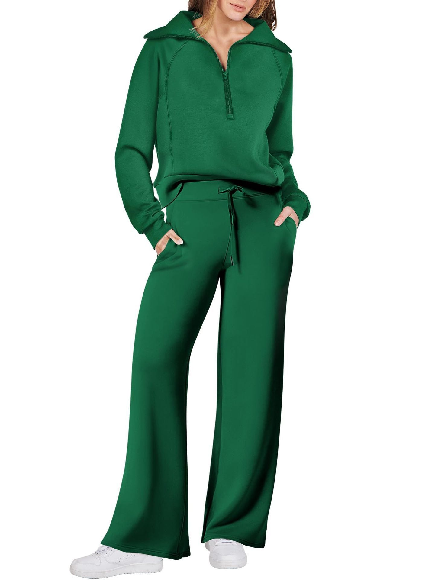 Sweatsæt til damer med pullover-top og bukser med brede ben