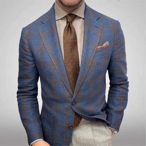 Ternet blazer til mænd med klassisk revers