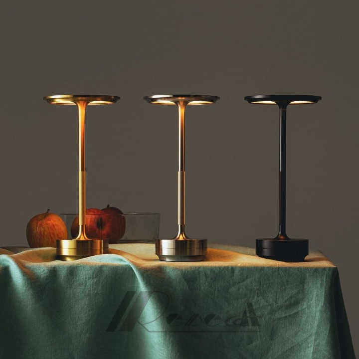 Trådløs touch-lampe
